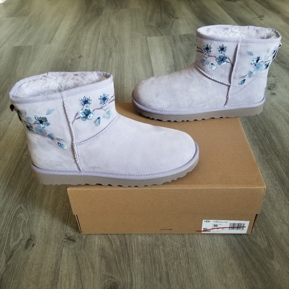 UGG | Shoes | Ugg Classic Mini Blossom 